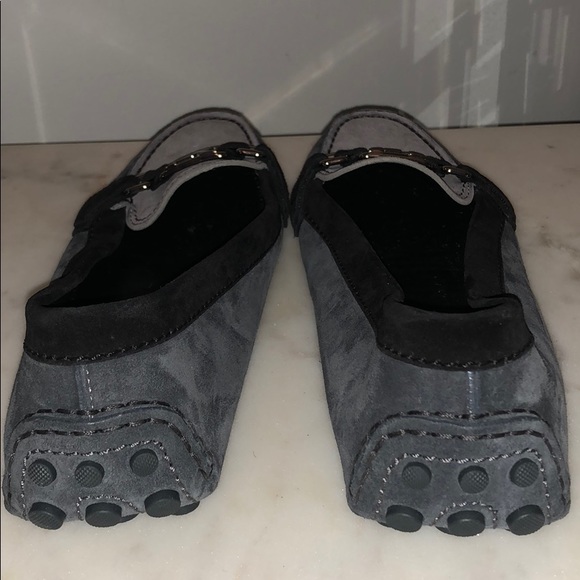 Louis Vuitton women’s loafer ( authentic) - Picture 4 of 9